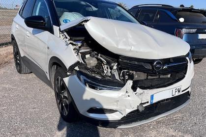 Compra y venta de coches siniestrados