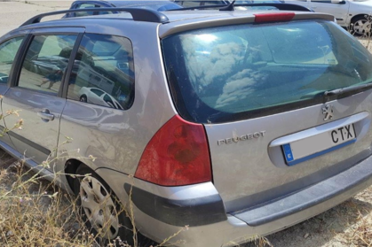 Compra y venta de coches rotos.