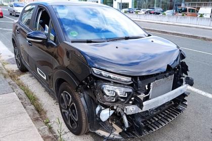 Compra venta de coches roto y accidentados.