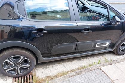 Compra venta de coches roto y accidentados.