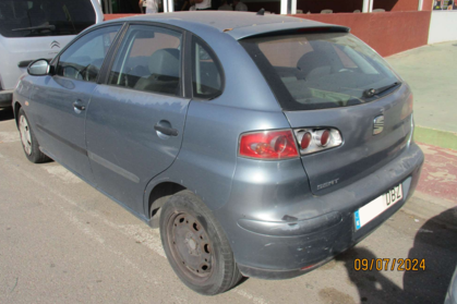 Compra venta de coches roto y accidentados.