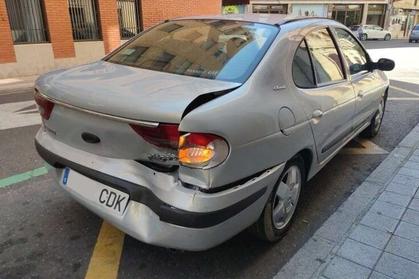 Comprar coche averido.