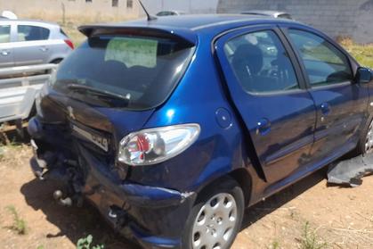 Compra venta de coches roto y accidentados.