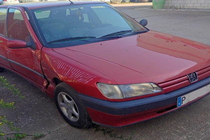 Compra y venta de coches rotos.