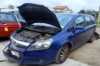 Compra y venta de coches rotos.