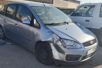 Compra y venta de coches rotos.