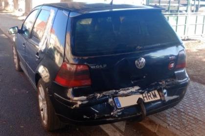 Compra y venta de coches rotos.