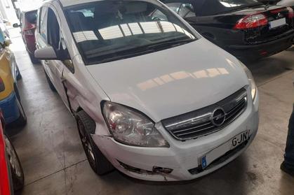 Compra y venta de coches rotos.