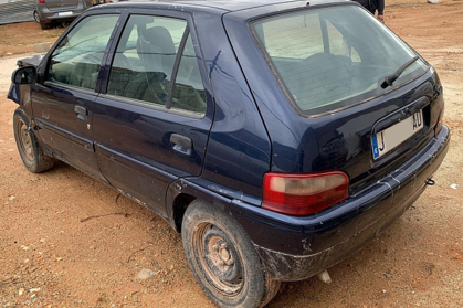 Compra y venta de coches rotos.