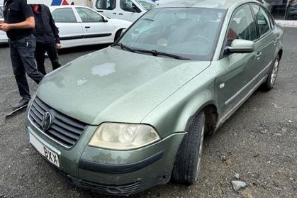 Compra y venta de coches rotos.