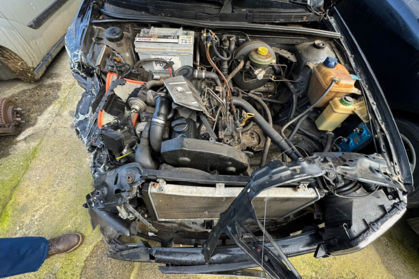 Compra venta de coches roto y accidentados.