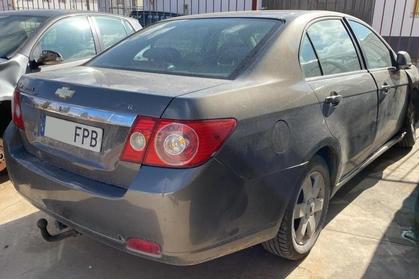 Compra y venta de coches rotos.