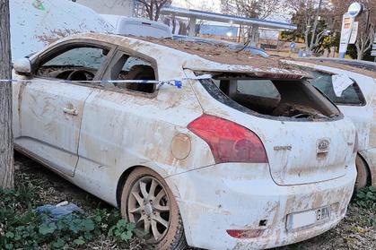 Compra y venta de coches rotos.