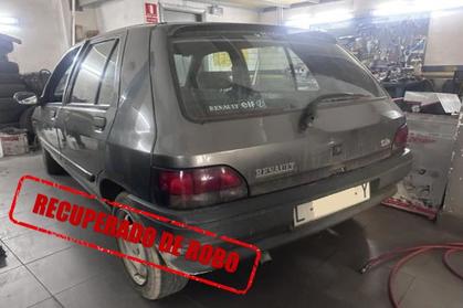 Compra y venta de coches rotos.