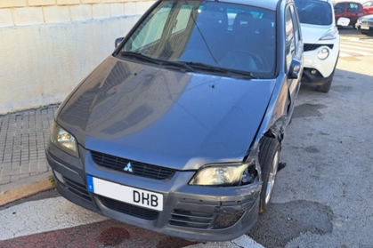 Compra y venta de coches rotos.