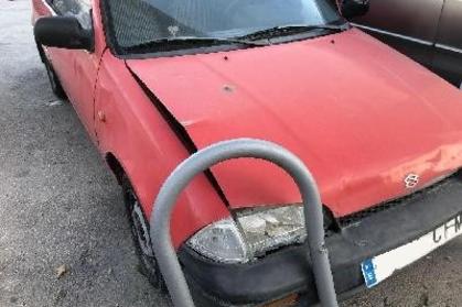 Compra y venta de coches rotos.